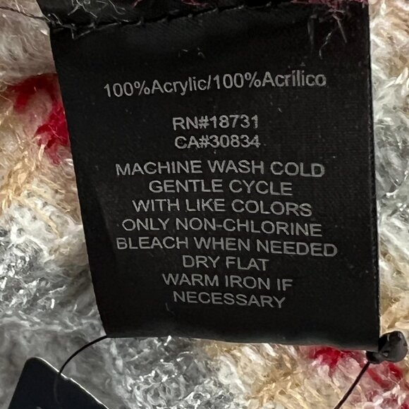 IZOD Woven Scarf Red Black‎ White with Silver Accent Thread - Picture 5 of 6